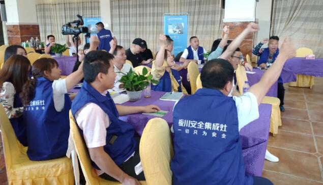 強化學習，打造銳利之師！